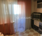 1-комн, 42кв м, этаж 9/10 улица Безыменского, 17Г