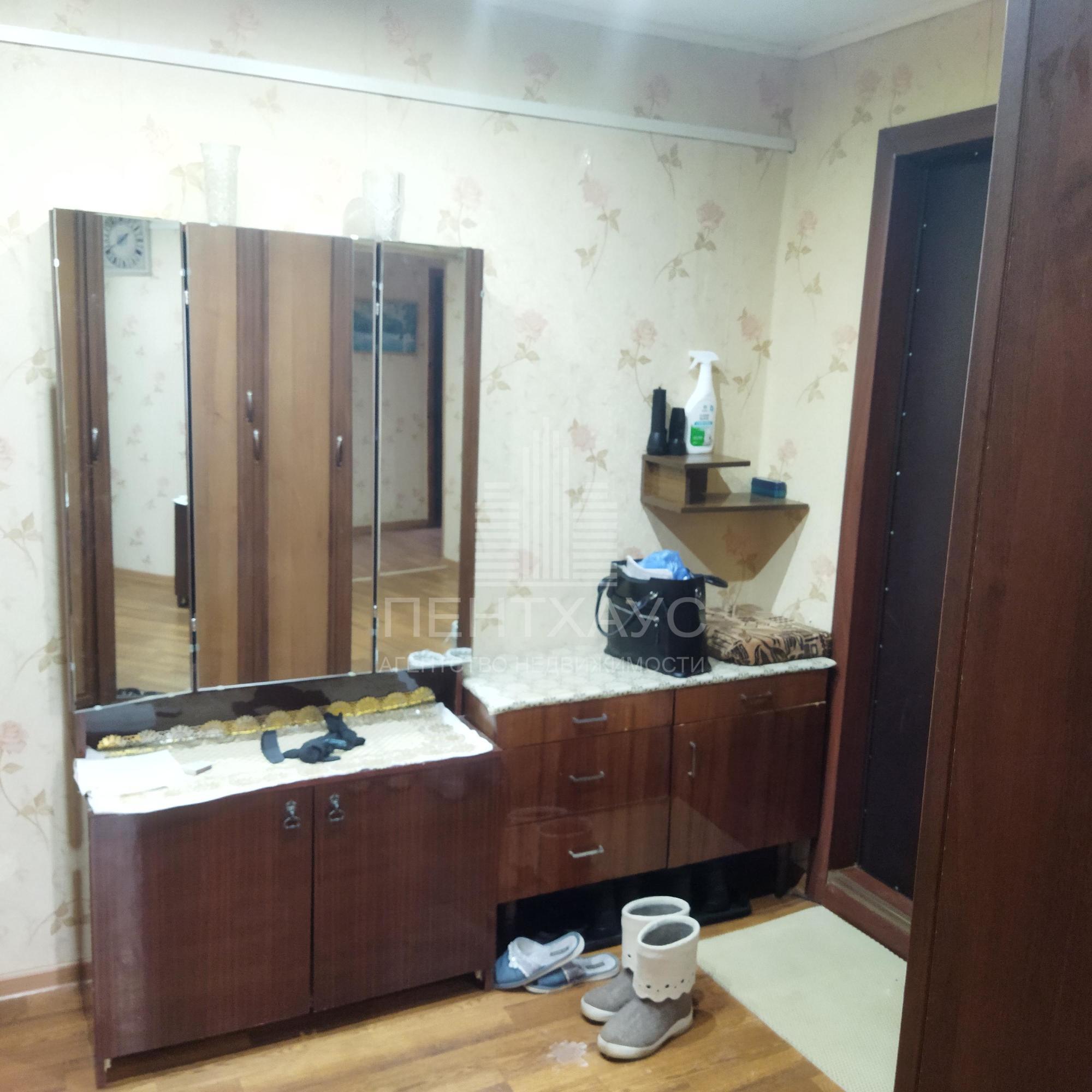 Купить квартиру за 2 390 000 рублей на 7