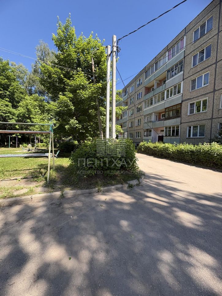 2-комн квартира Школьная улица, 2