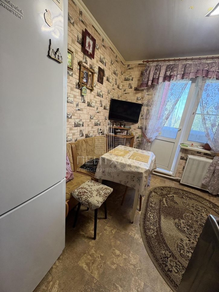 2-комн квартира Школьная улица, 2