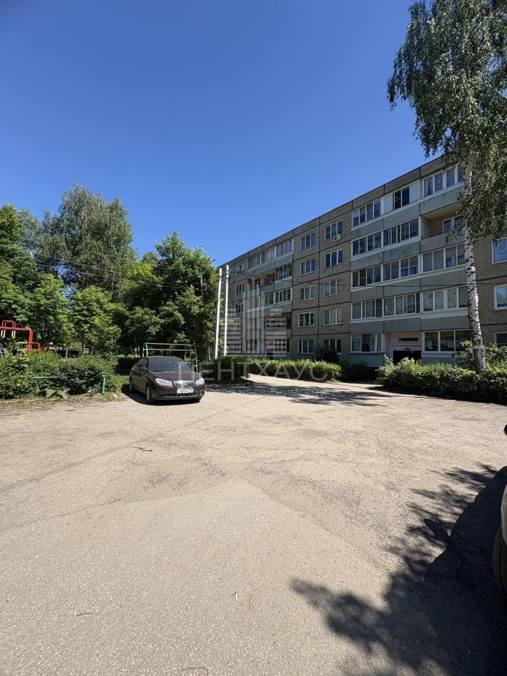 2-комн квартира Школьная улица, 2