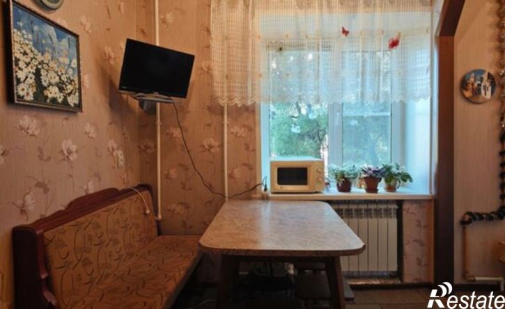 3-комн квартира Камешково, Школьная улица, 11