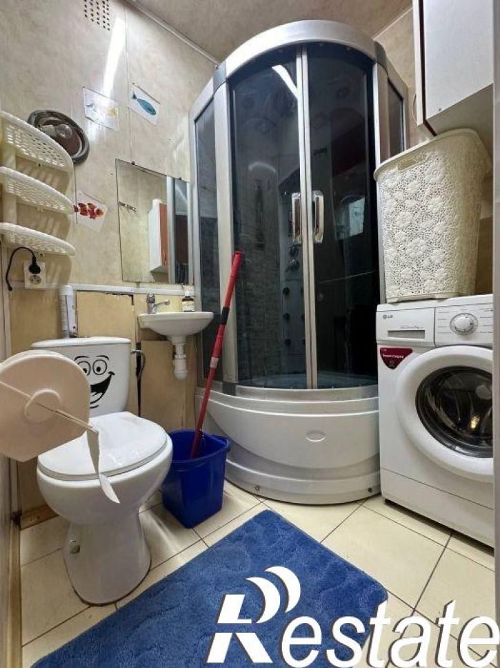 2-комн квартира Теплицкий проспект, 12