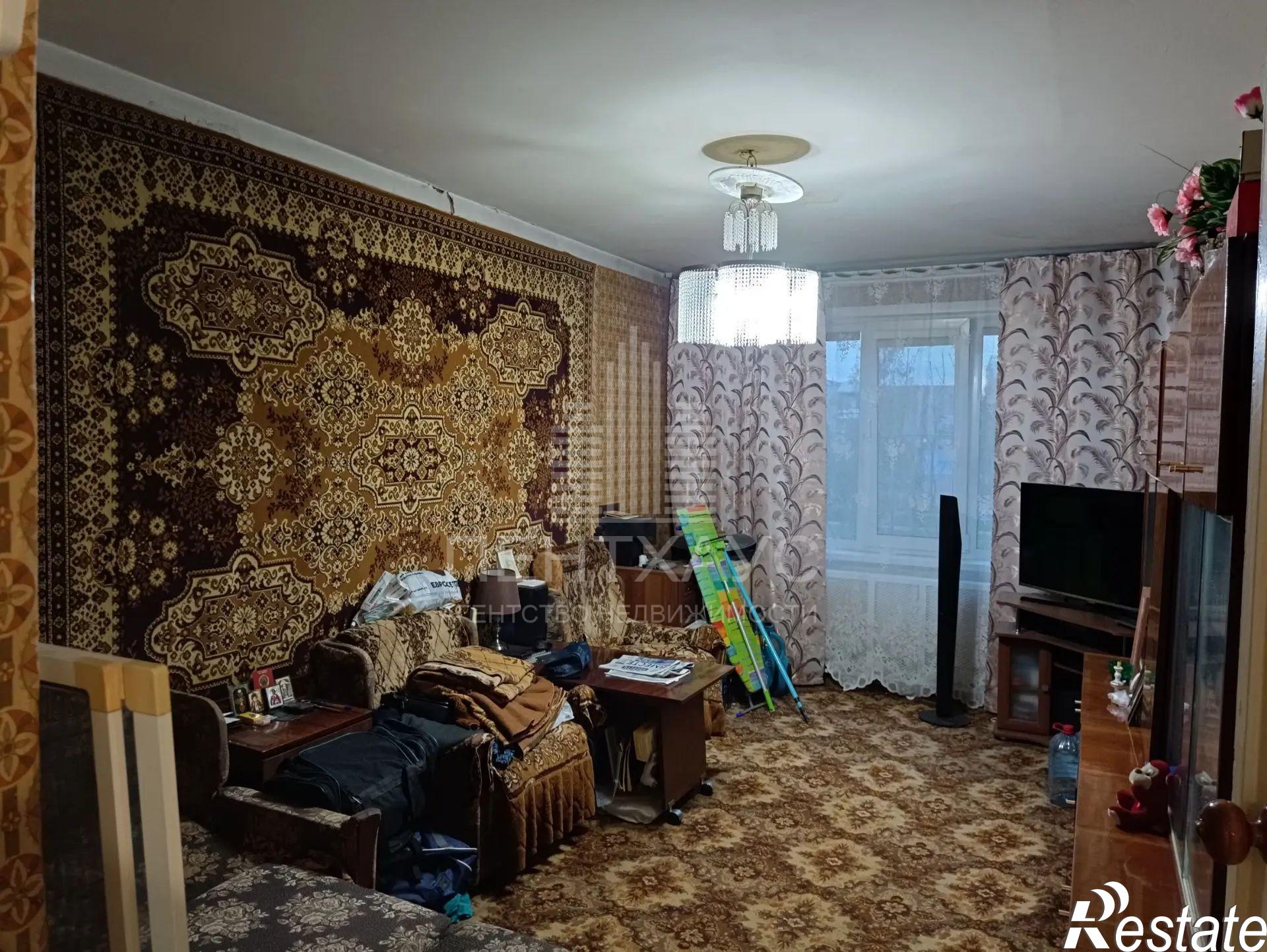 Купить квартиру за 2 350 000 рублей на 3