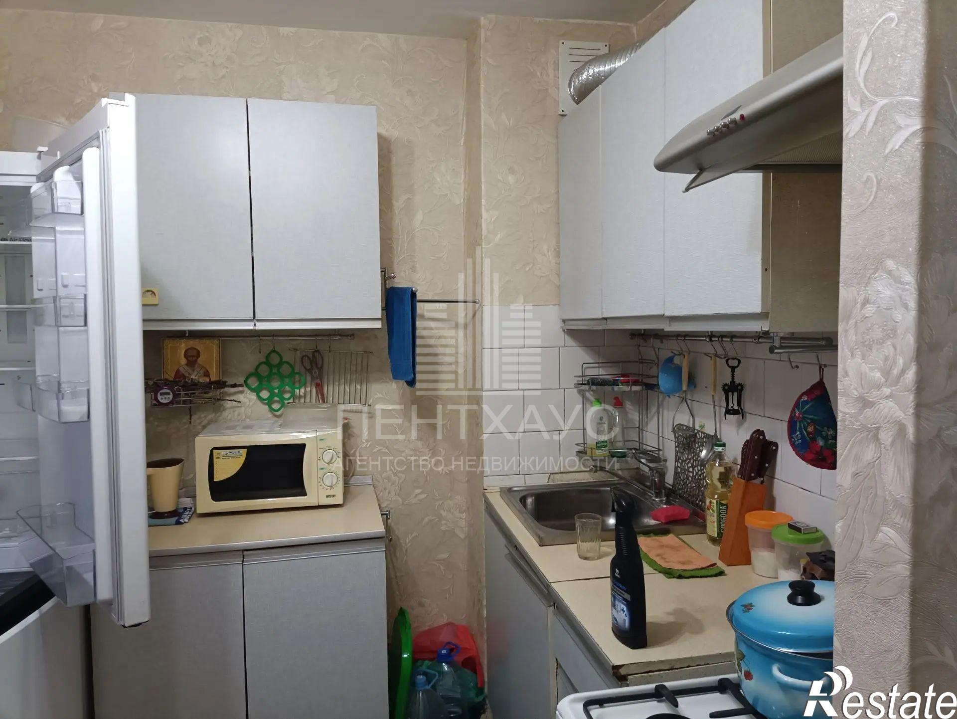 Купить квартиру за 2 350 000 рублей на 3