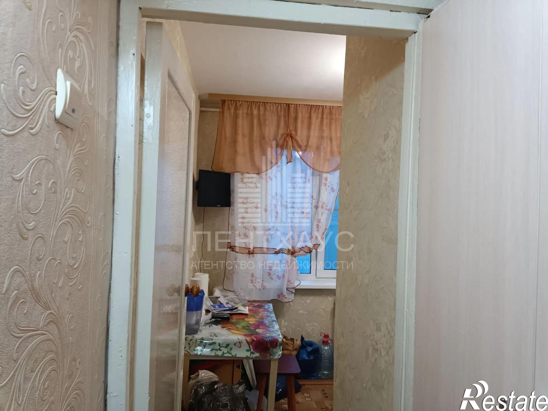 Купить квартиру за 2 350 000 рублей на 3